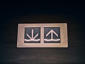 Solana To Retest November Lows, But Analysts Remain Bullish