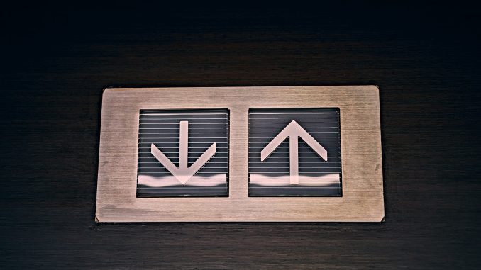 Solana To Retest November Lows, But Analysts Remain Bullish