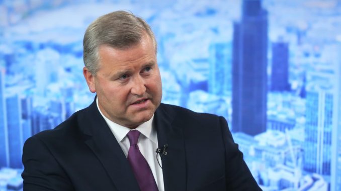 BP shares plummet after ousting chairman Albert Manifold in shock move