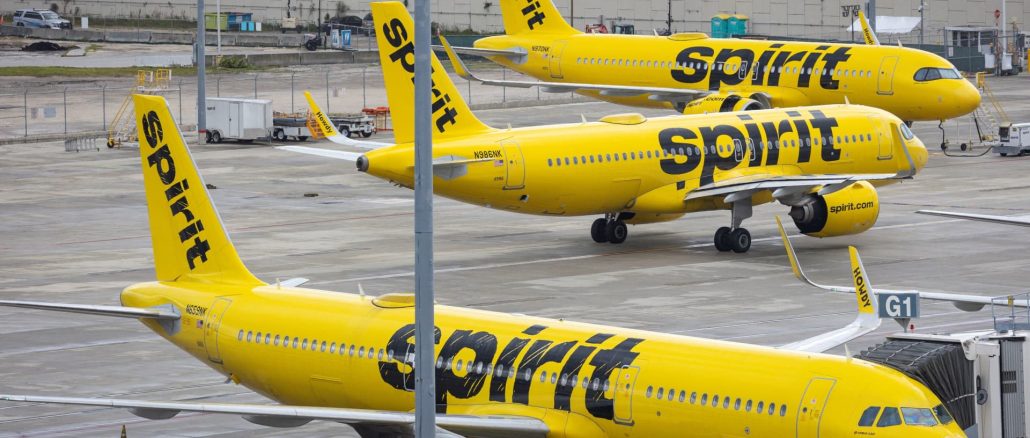 Spirit Airlines begins to shut down after failing to agree bailout