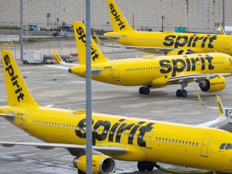 Spirit Airlines begins to shut down after failing to agree bailout